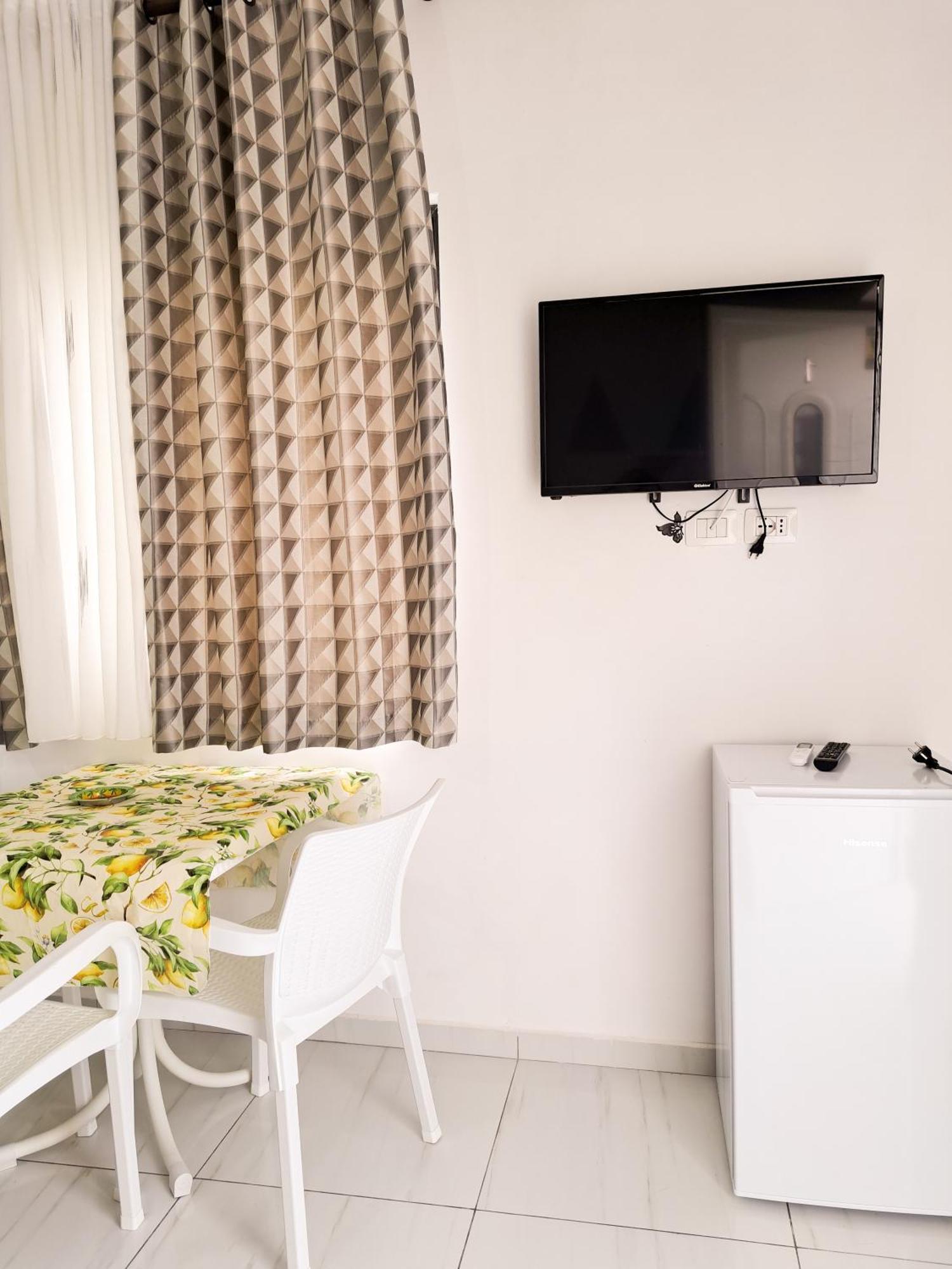 Troi Beach House Вльора Номер фото