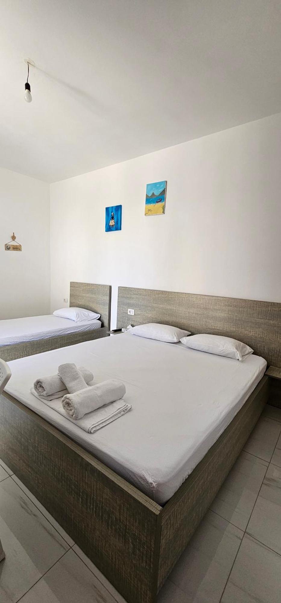Troi Beach House Вльора Екстер'єр фото